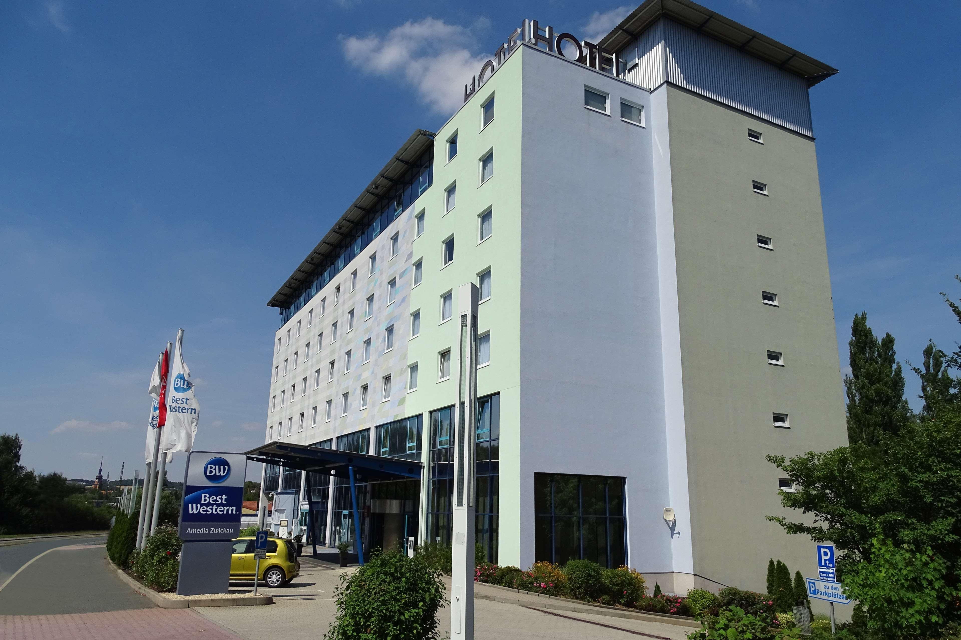 Best Western Plaza Hotel צוויקאו מראה חיצוני תמונה
