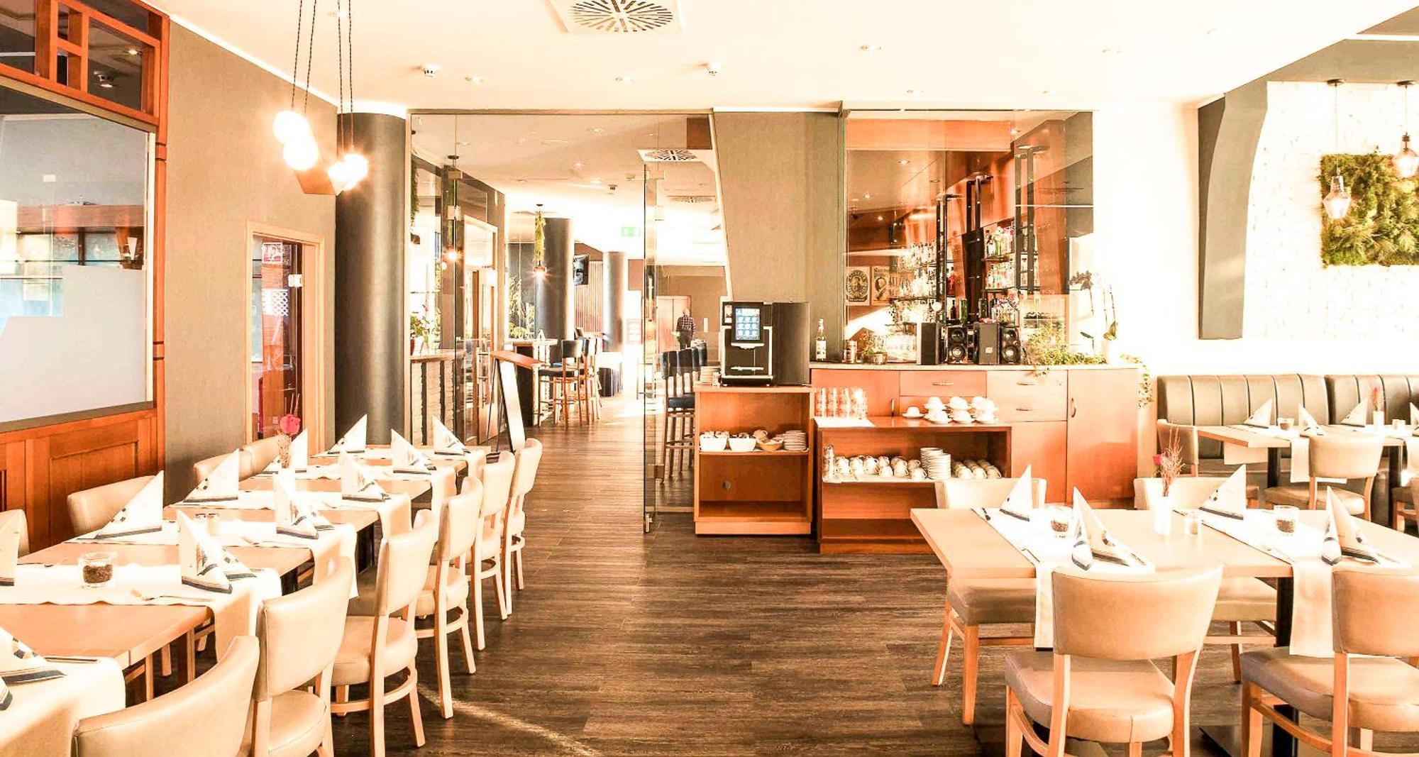 Best Western Plaza Hotel צוויקאו מראה חיצוני תמונה