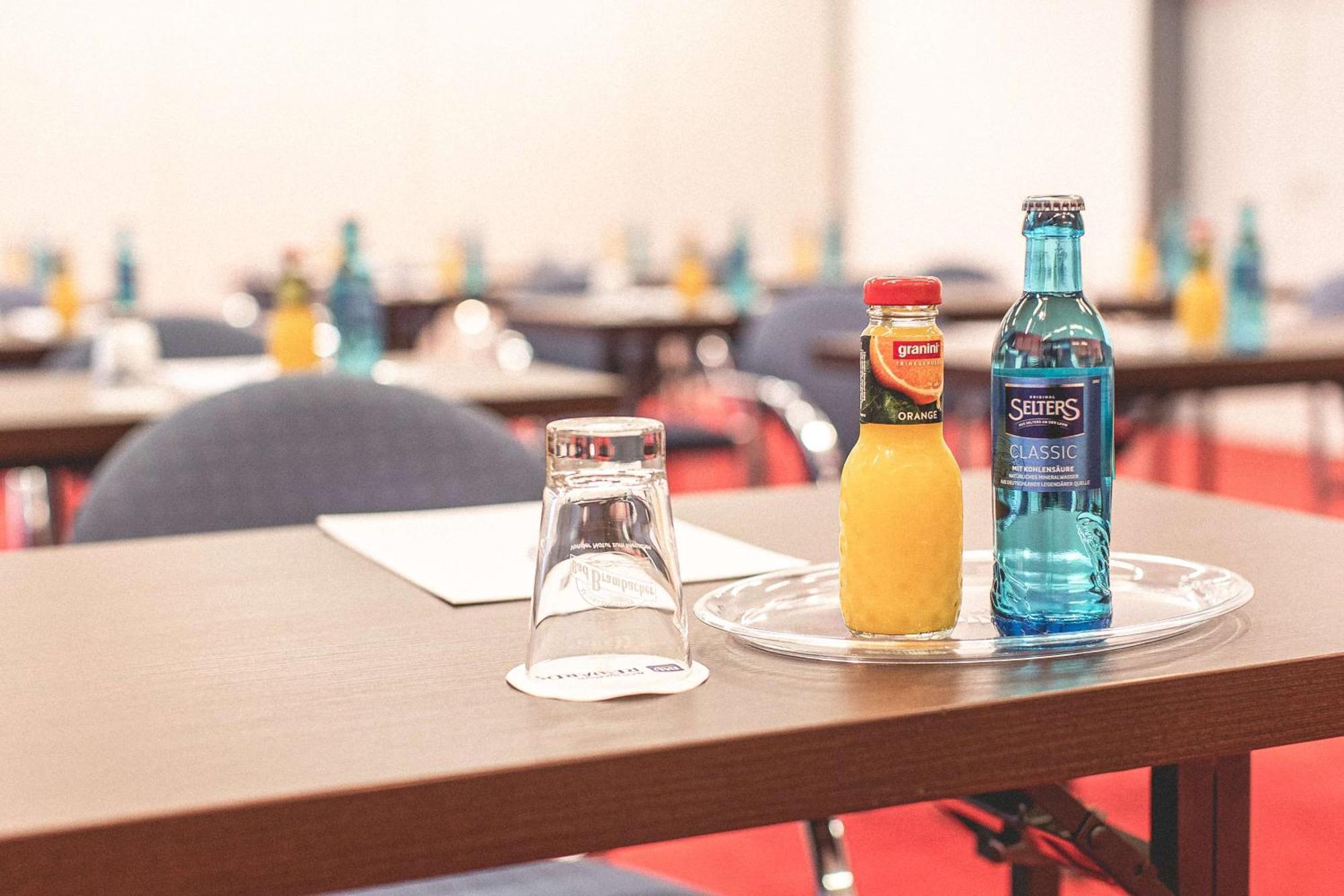 Best Western Plaza Hotel צוויקאו מראה חיצוני תמונה